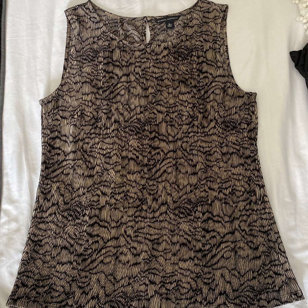 Banana Republic blouse size M
